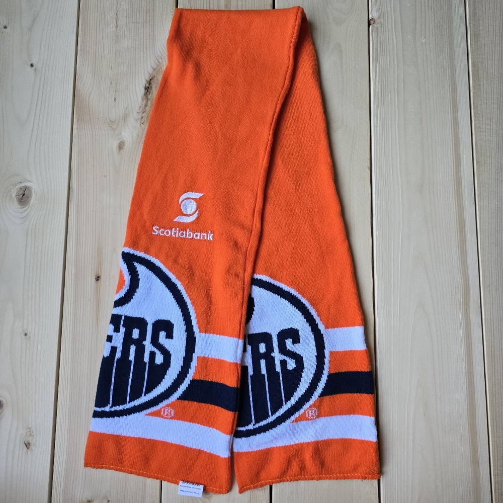 Edmonton Oilers Scotiabank NHL Hockey Winter Scarf Orange White